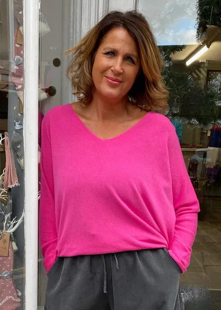 Cashmere Mix V Neck Knit in Fruits, Pinks & Berrys