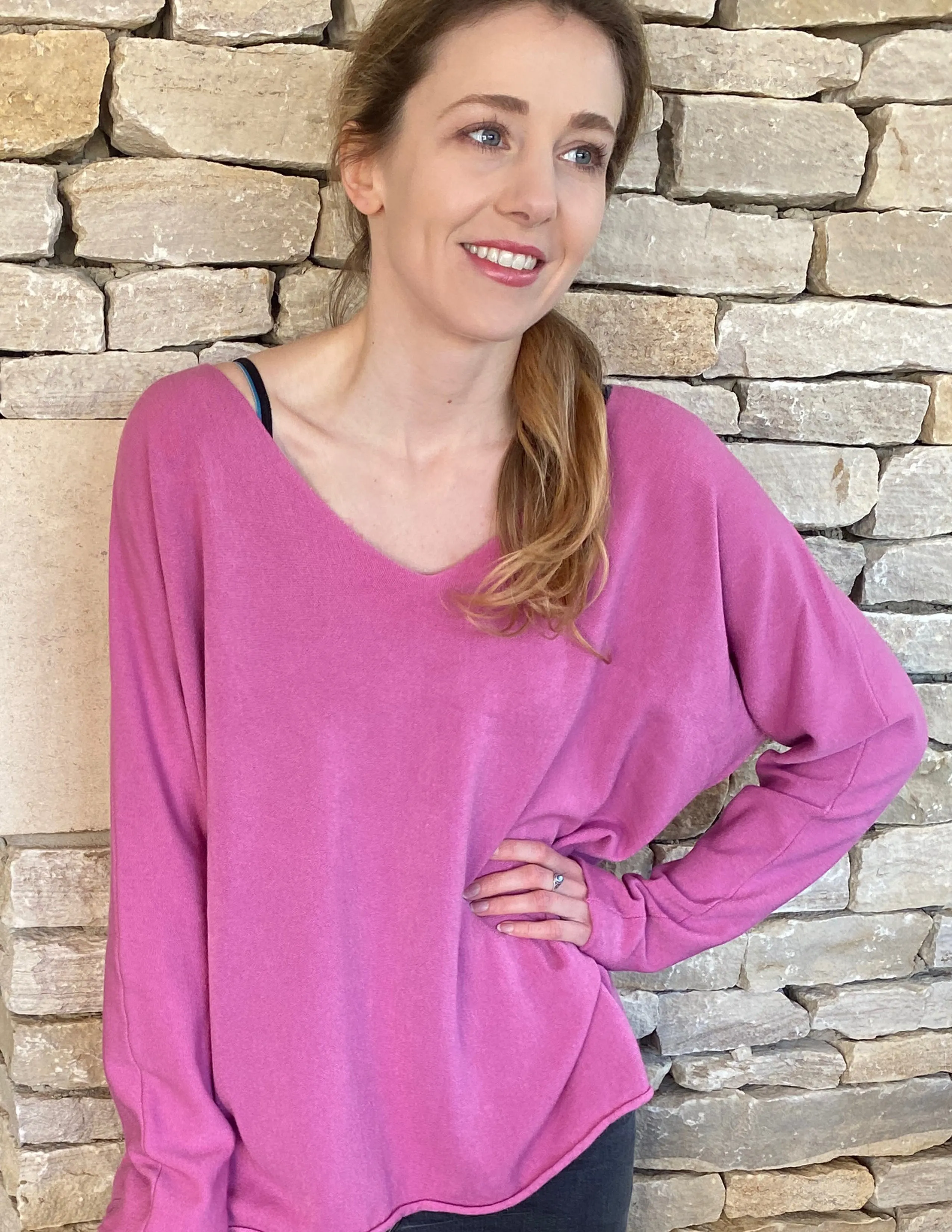 Cashmere Mix V Neck Knit in Fruits, Pinks & Berrys