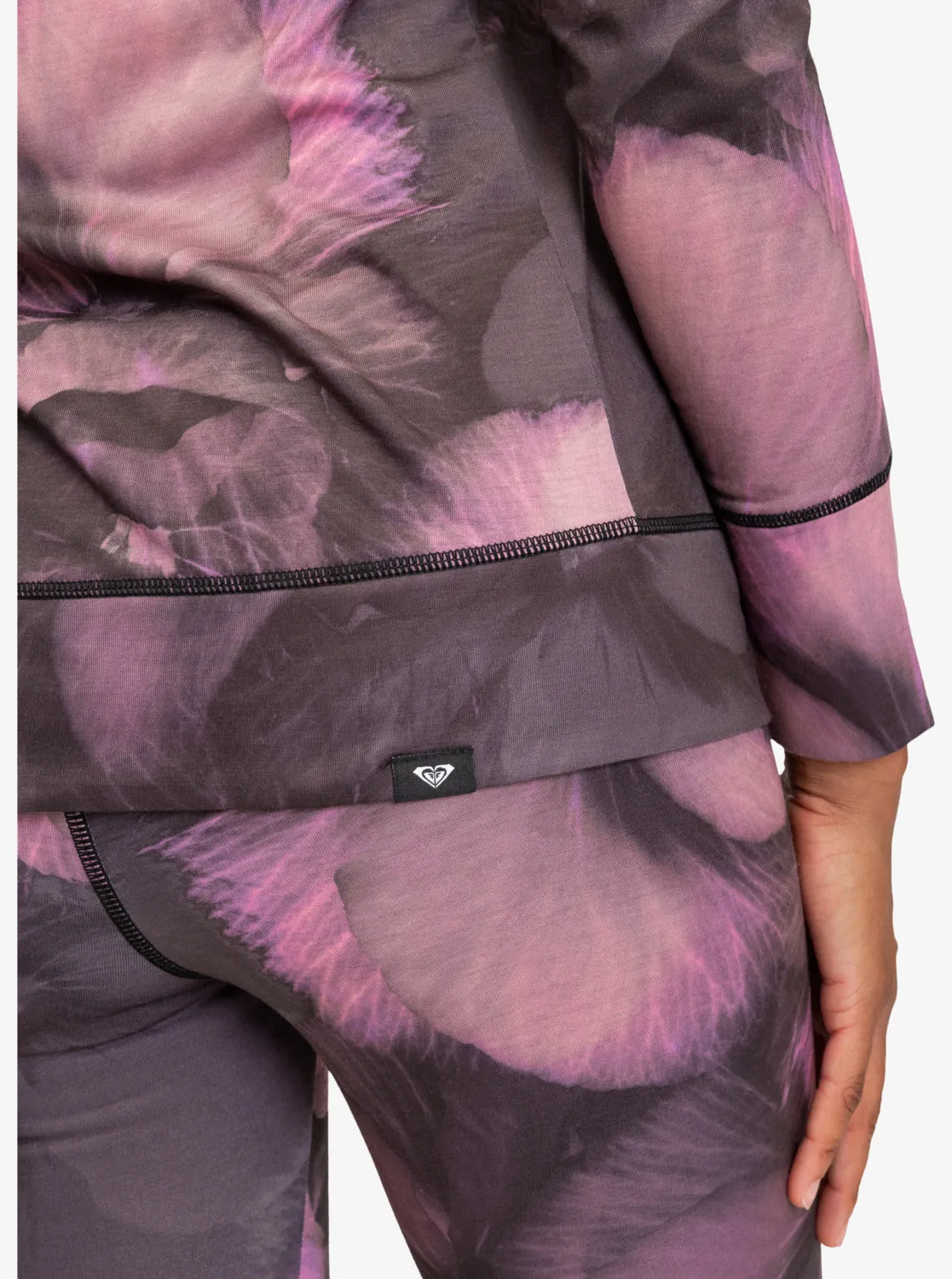 Daybreak Technical Base Layer Top - True Black Pansy Pansy