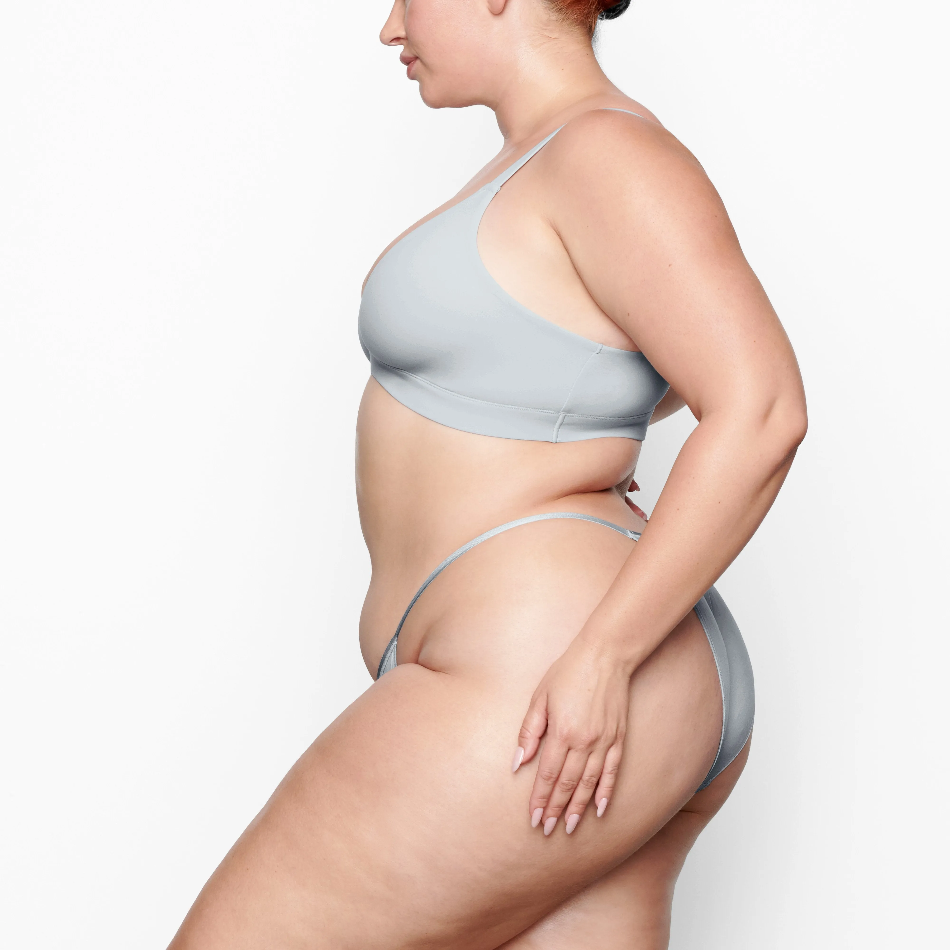 FITS EVERYBODY CHEEKY STRING BIKINI | SKY