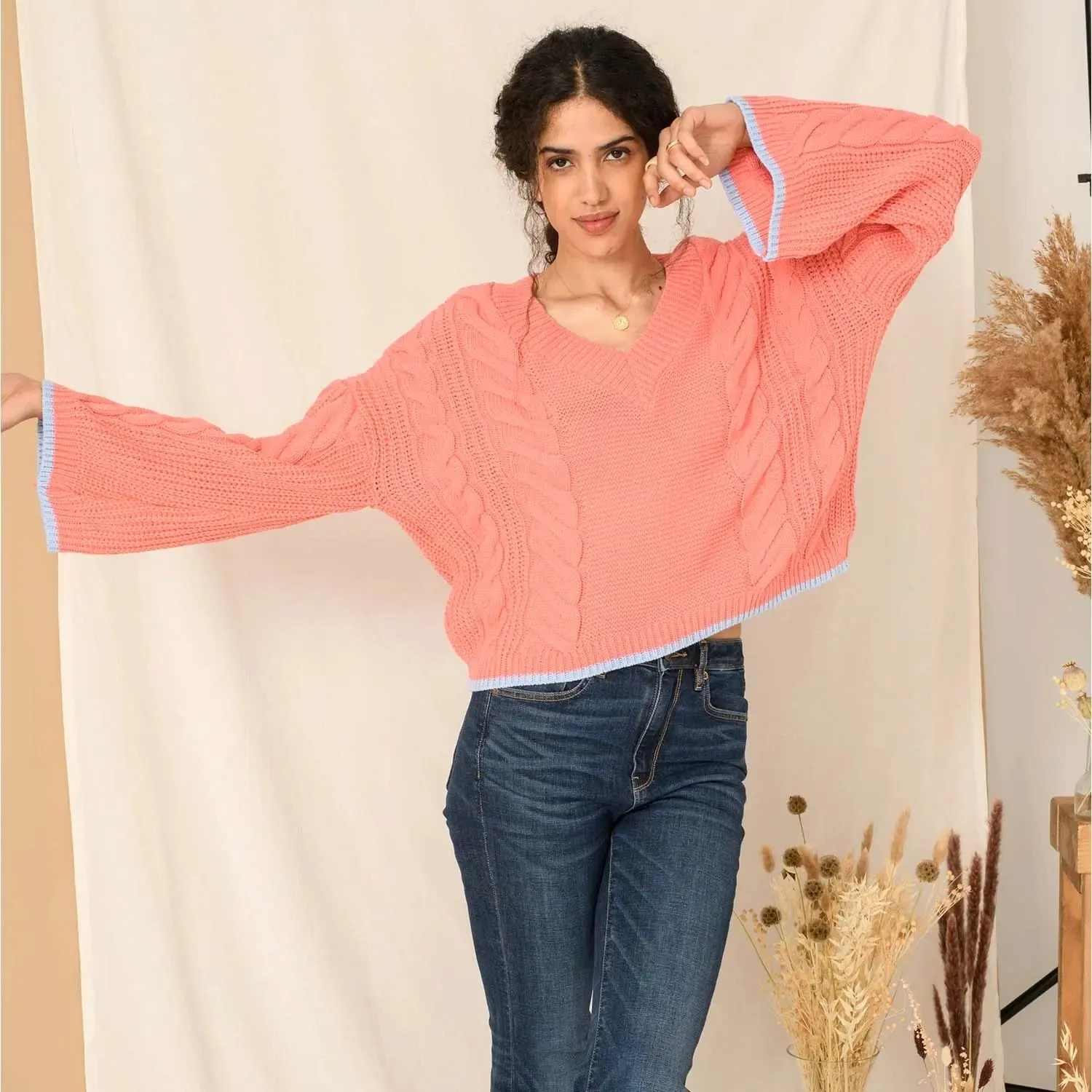 Katrina Cable v Neck Jumper - Coral