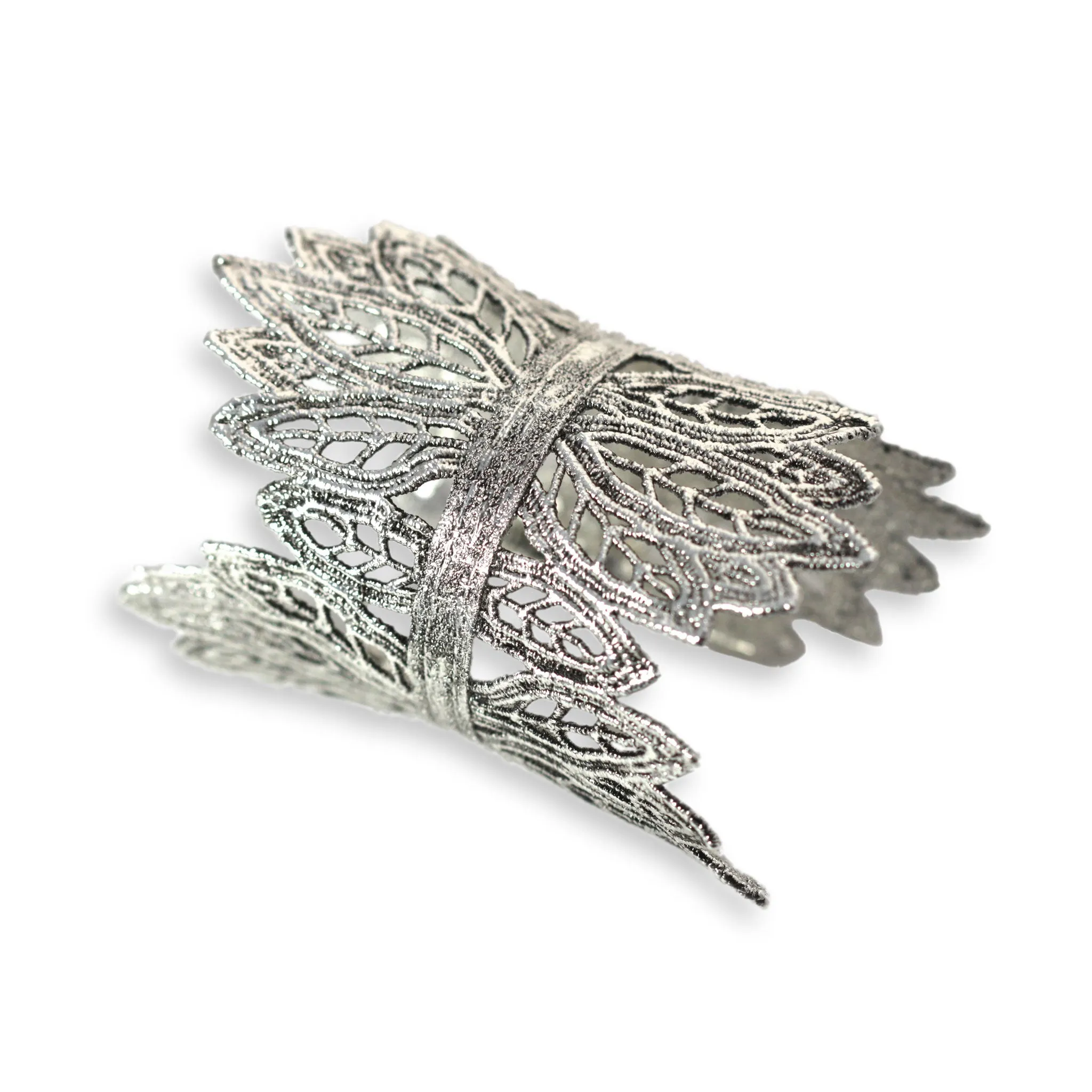 Matilde - Leaf Lace Cuff Bracelet in sterling silver