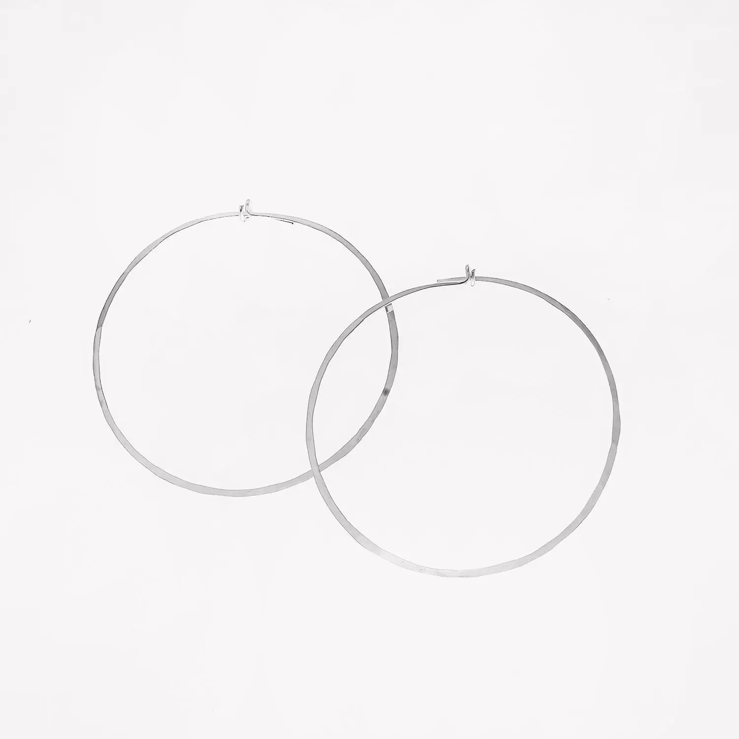 Medium Classic 1.5" Hoop Earrings