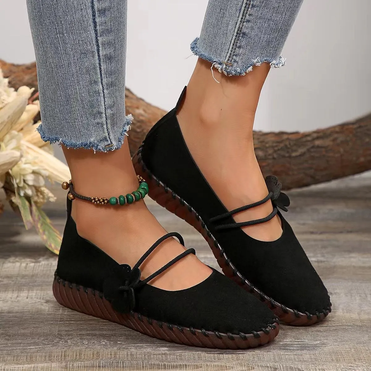 Retro Lightweight Soft Sole Mom Shoes Women round Head Breathable Stitching Breathable Low Cut Pumps