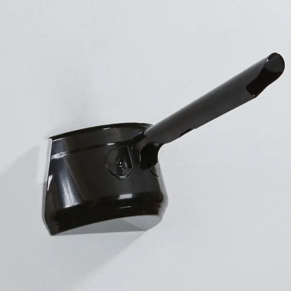 Stuck on you, saucepan hook by Thelermont Hupton